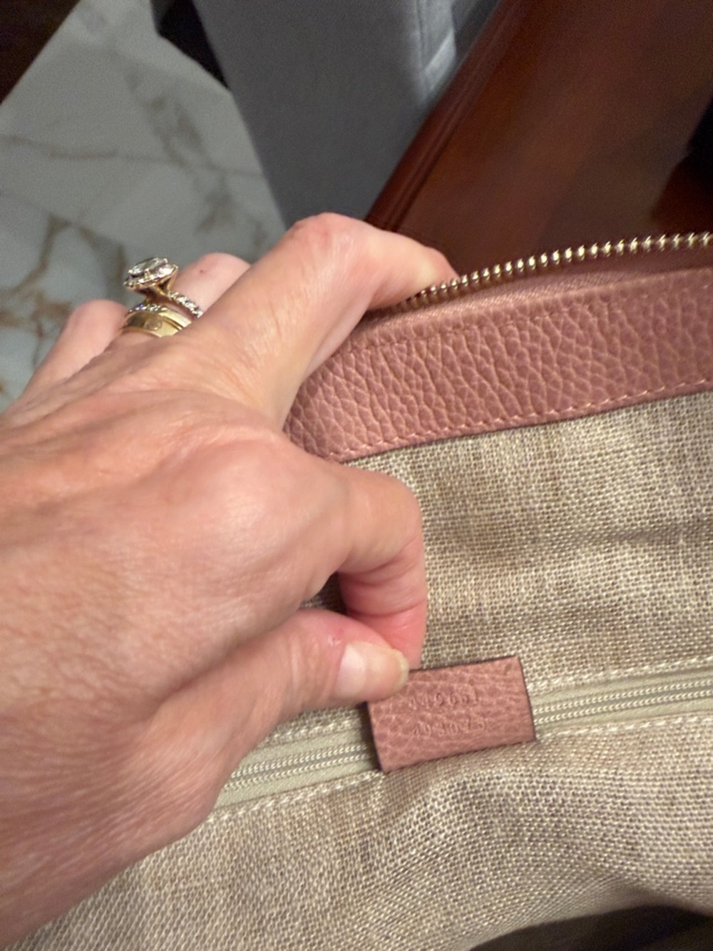 Gucci Pink Leather Hobo Bag - Picture 4 of 12
